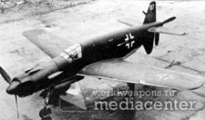 Одноместный истребитель-бомбардировщик Dornier DO 335 Pfeil