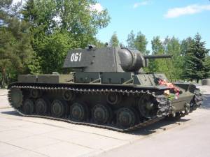 Тяжелый танк КВ-1